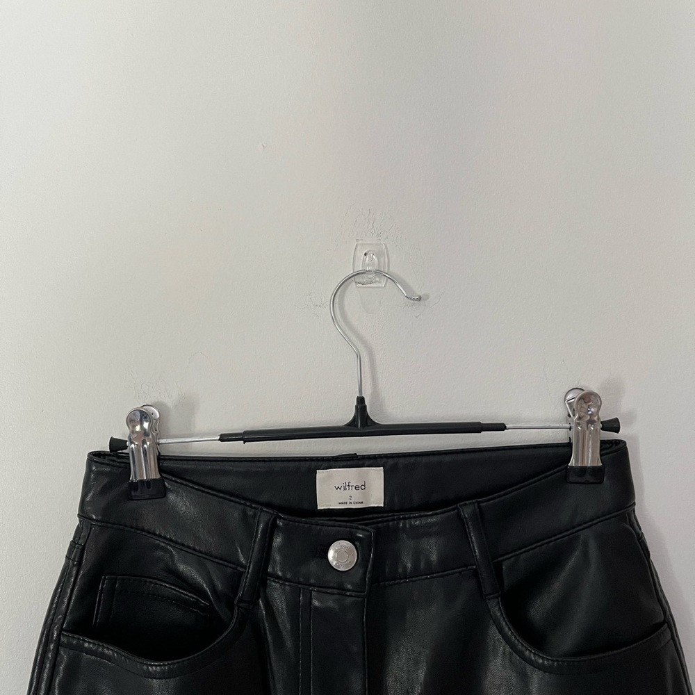 Wilfred Black Leather Pants - Picture 2 of 3